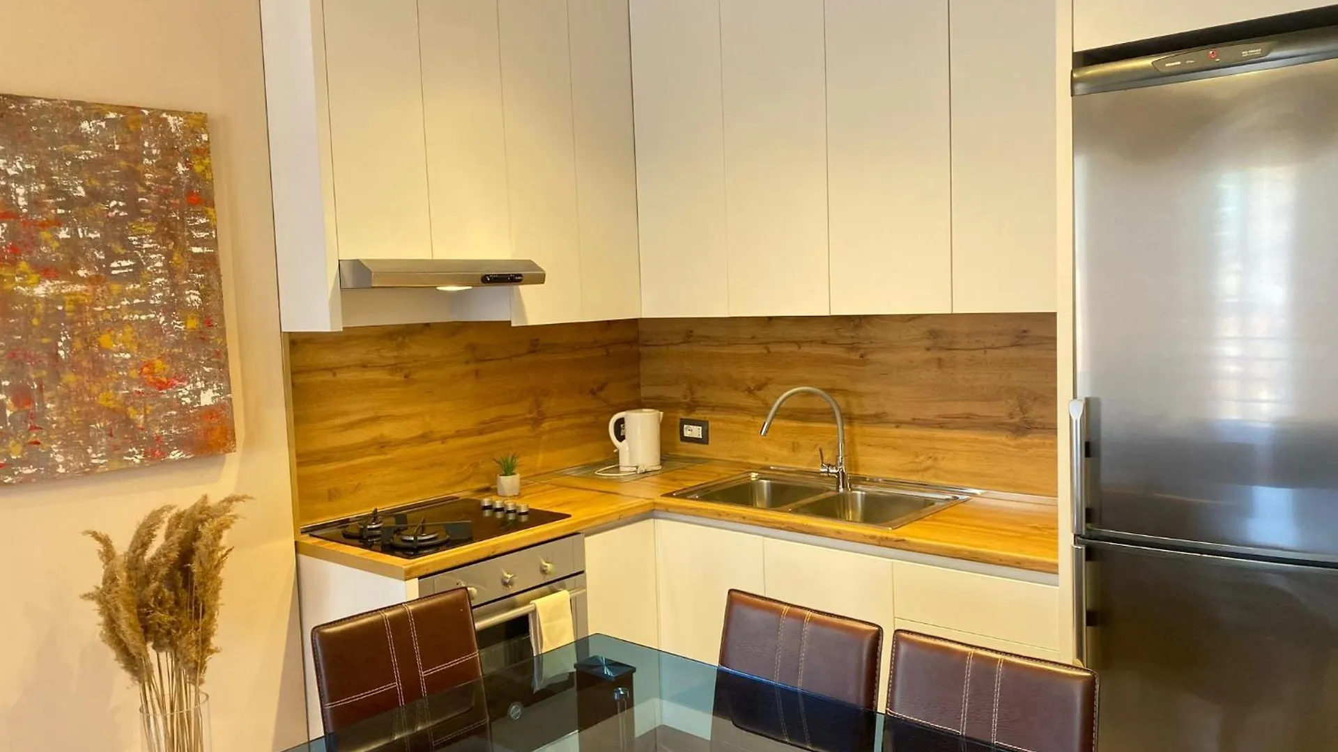 Nemis Apartments In The Centre Of Tirana Four Free Parking