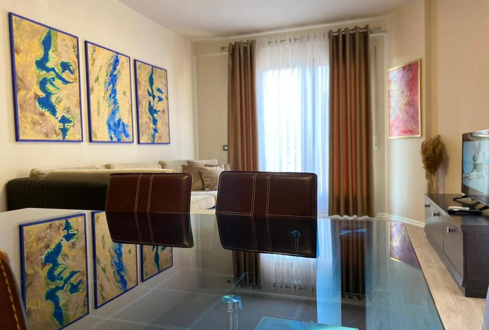 Nemis Apartments In The Centre Of Tirana Four Free Parking