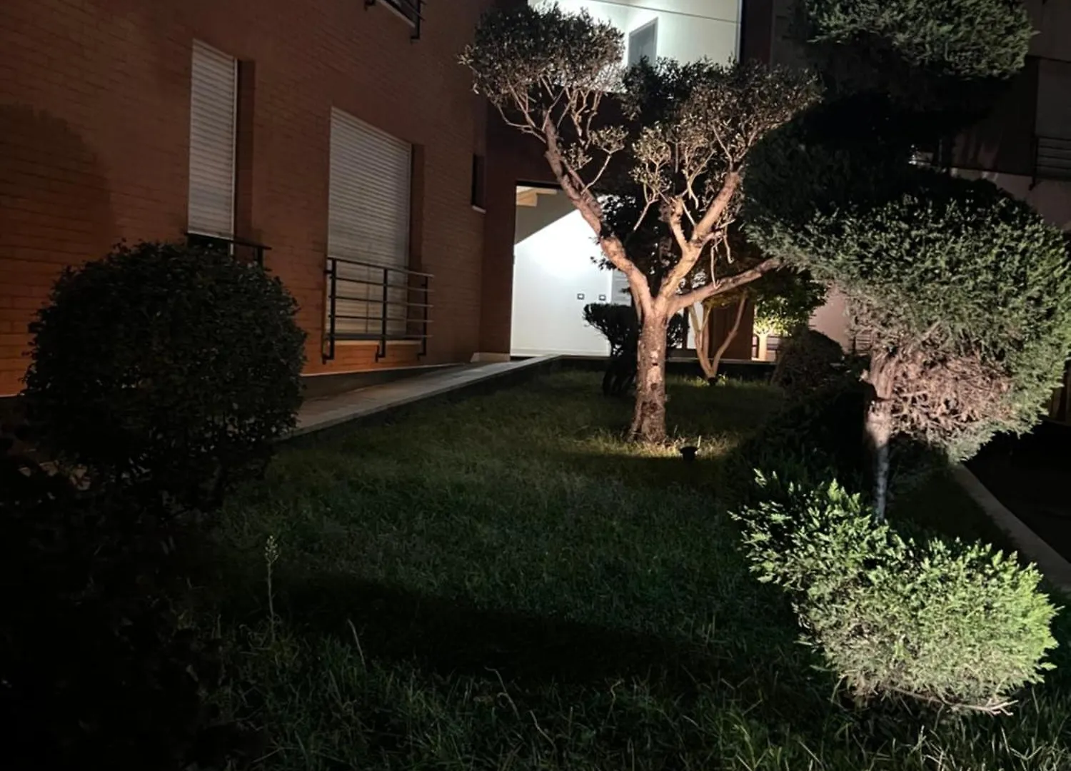 Nemis Apartments In The Centre Of Tirana Four Free Parking
